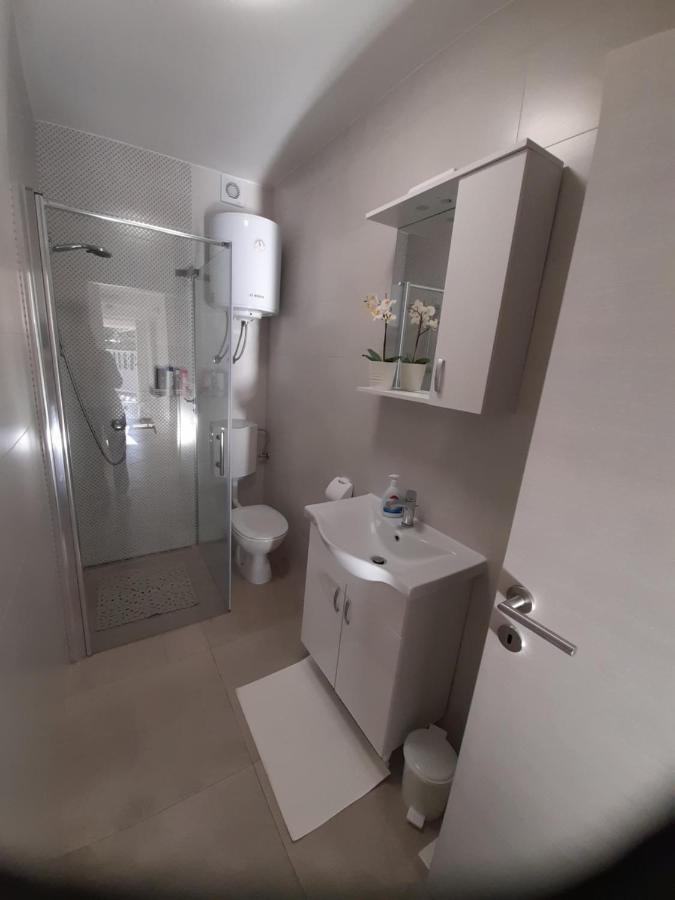 Mel&stef, Charming House, With Private Swimming Pool Ideal For Family Vacation * Pula