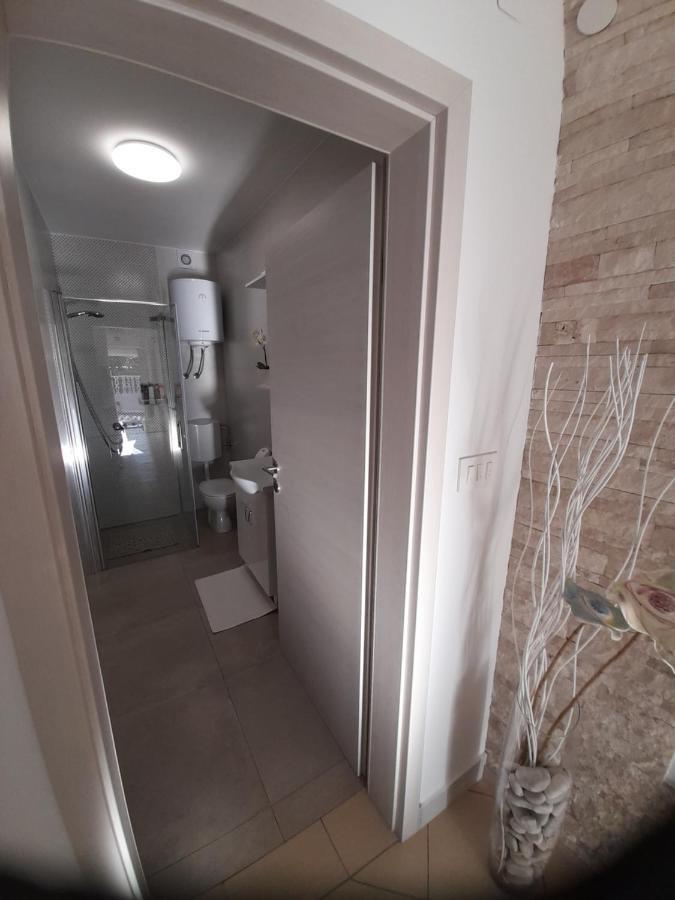 Mel&stef, Charming House, With Private Swimming Pool Ideal For Family Vacation * Pula