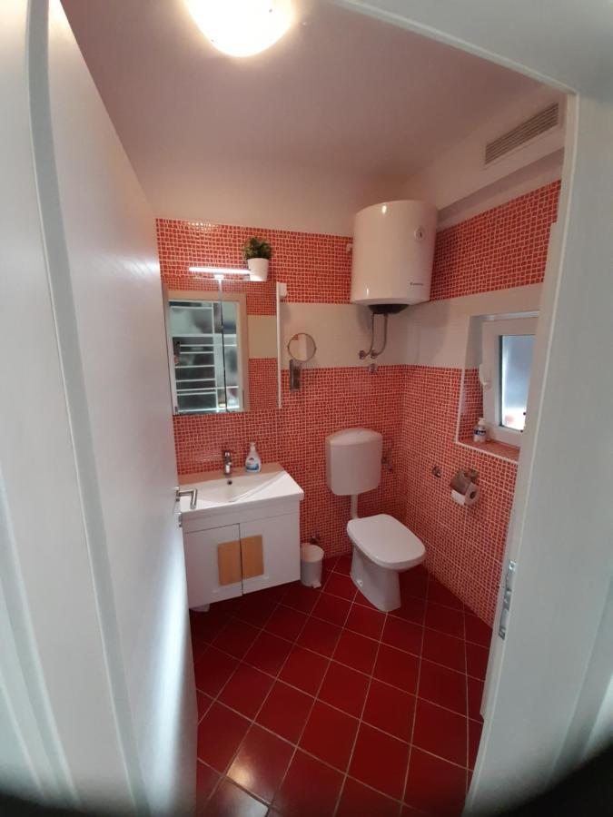 Mel&stef, Charming House, With Private Swimming Pool Ideal For Family Vacation Apartment