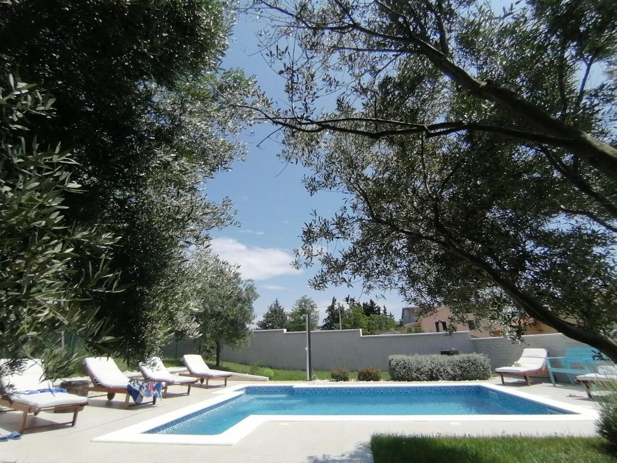 Apartment Mel&stef, Charming House, With Private Swimming Pool Ideal For Family Vacation *
